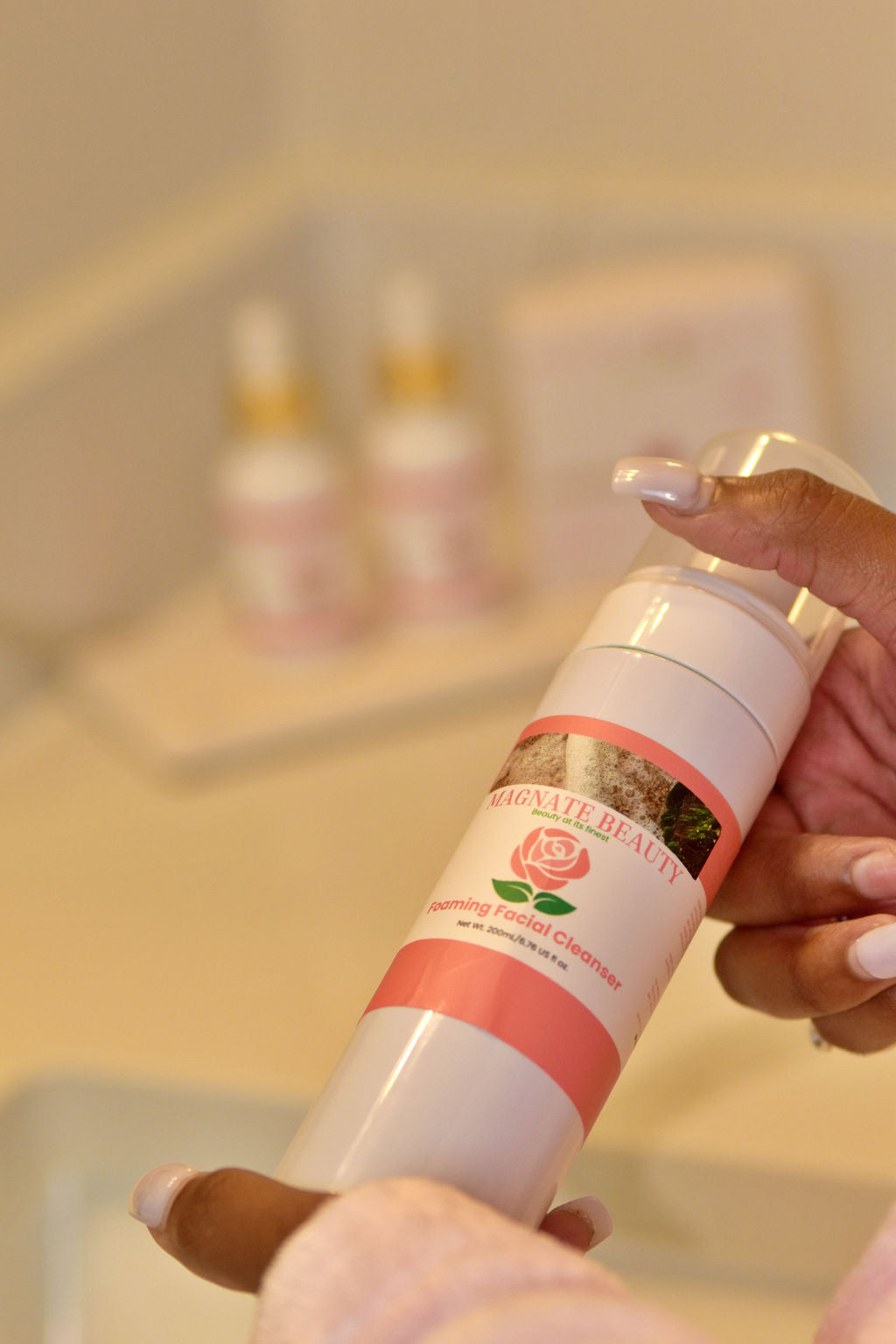 Foaming Facial Cleanser - Magnate Beauty