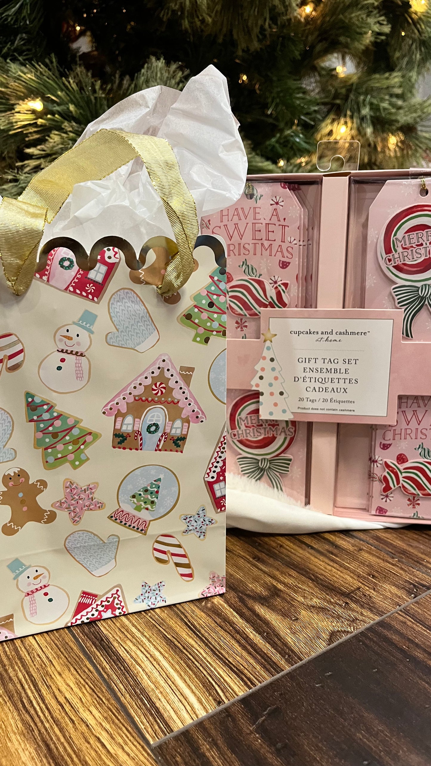 Gift wrap, boxes and bags - Magnate Beauty