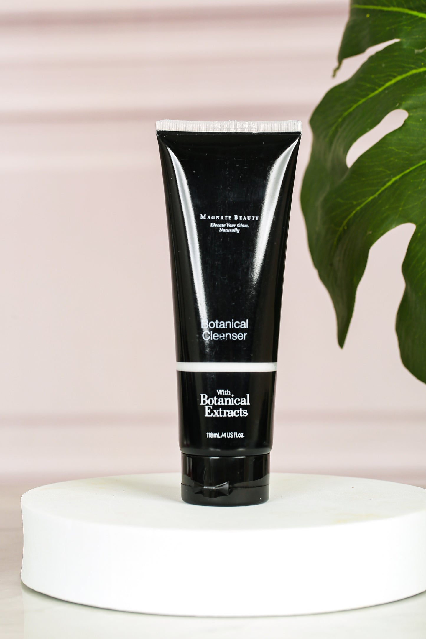 Botanical Cleanser - Magnate Beauty