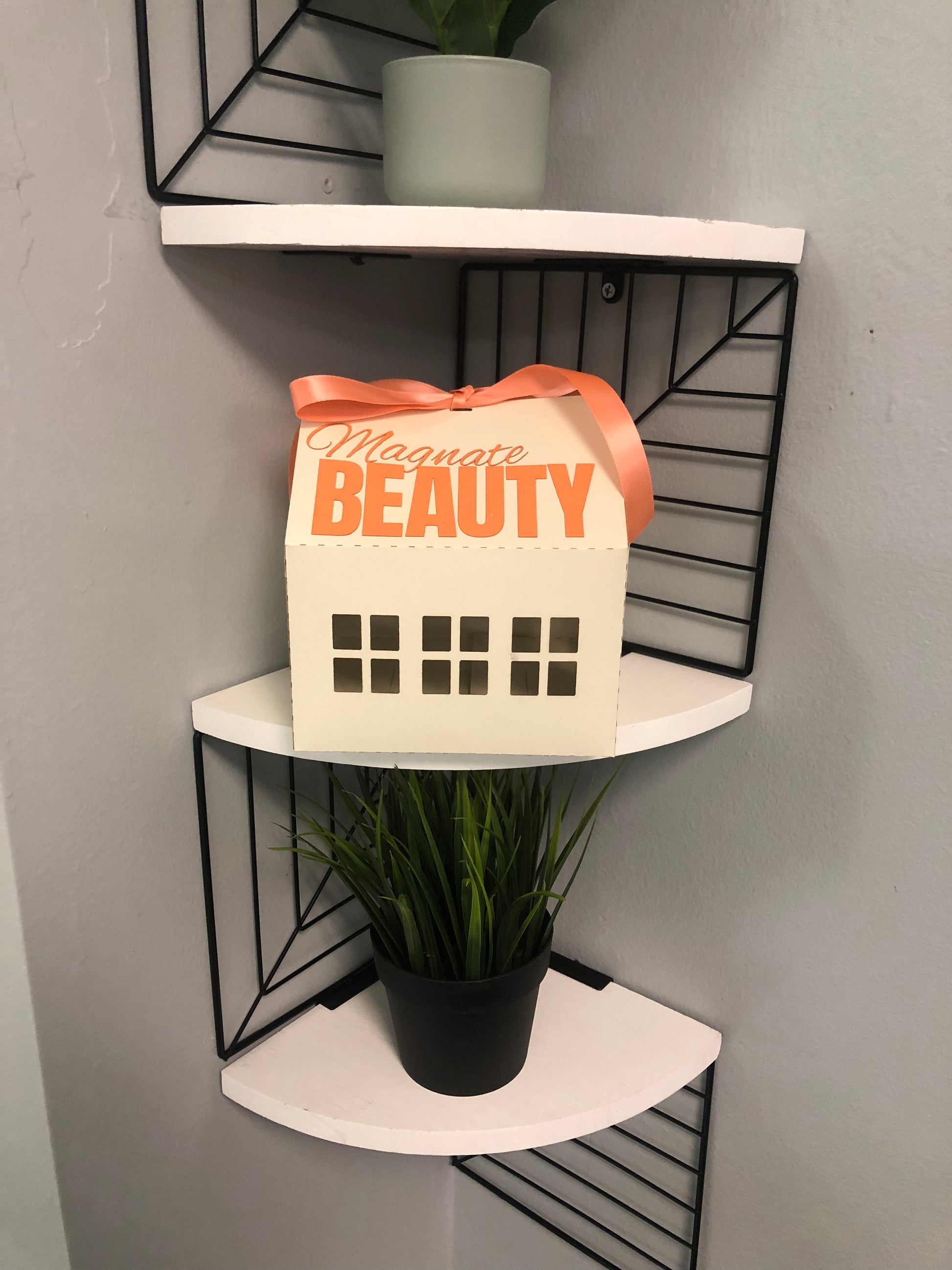 Real Estate Gift - Magnate Beauty