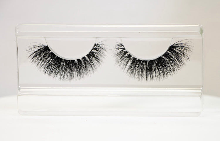 Date Night Eye Lashes - Magnate Beauty