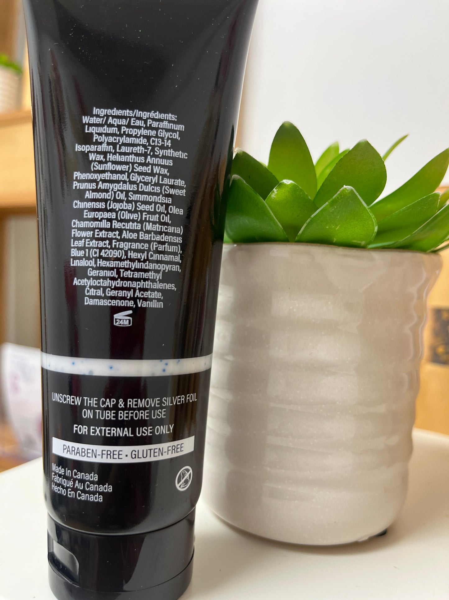 Sunflower Facial Scrub - Magnate Beauty