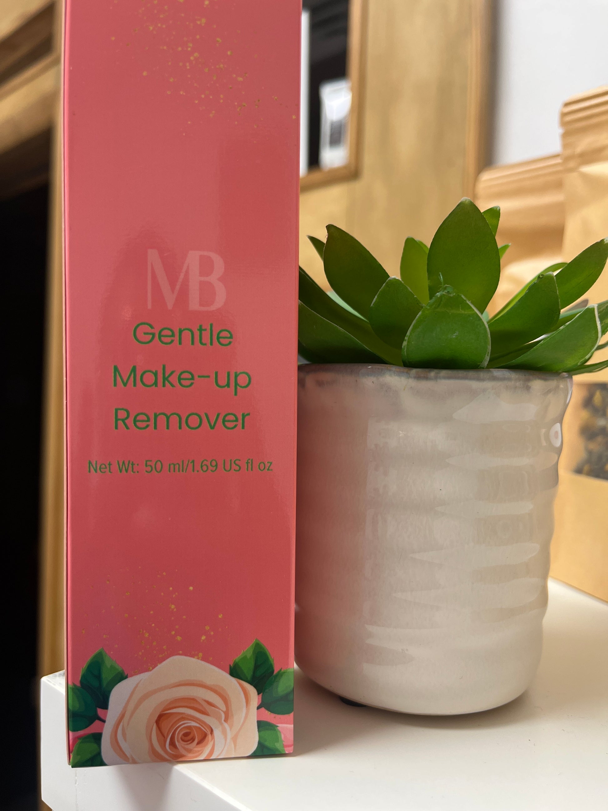 Gentle Makeup Remover - Magnate Beauty